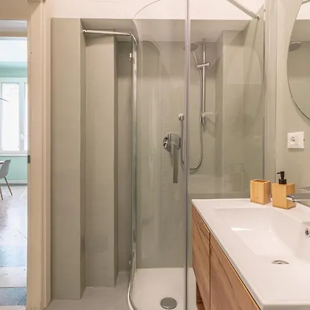 Apartment Spacious 7-guest In