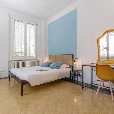 Spacious 7-guest In Apartment Bologna